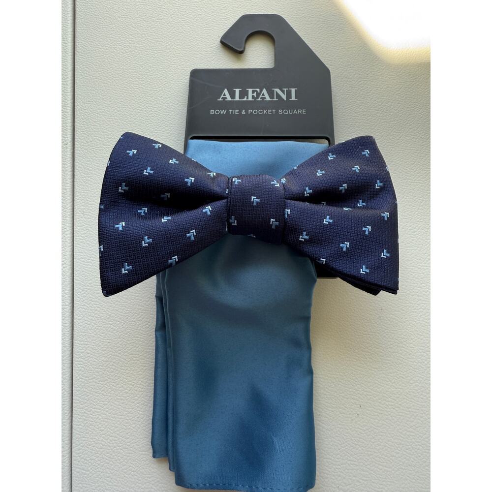 Alfani NWT Bow Tie & Pocket Square Navy Blue Light Blue - Picture 5 of 5